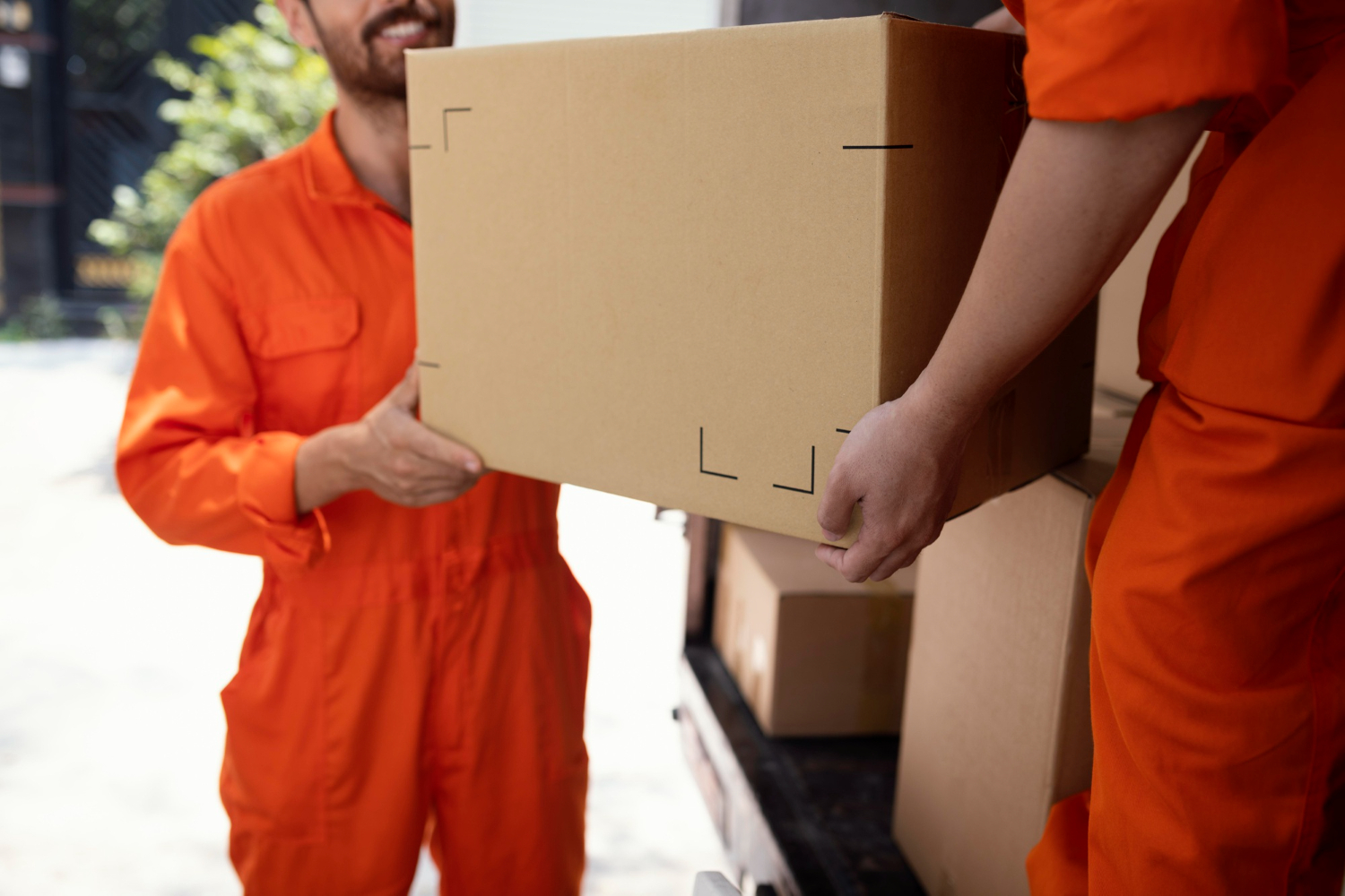 Reliable courier services in Triveni Nagar Jaipur -Ready2Ships